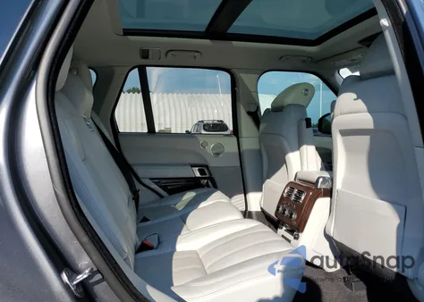 2016 Land Rover Range Rover Hse z USA, uszkodzony, nr VIN SALGS2PF3GA317640